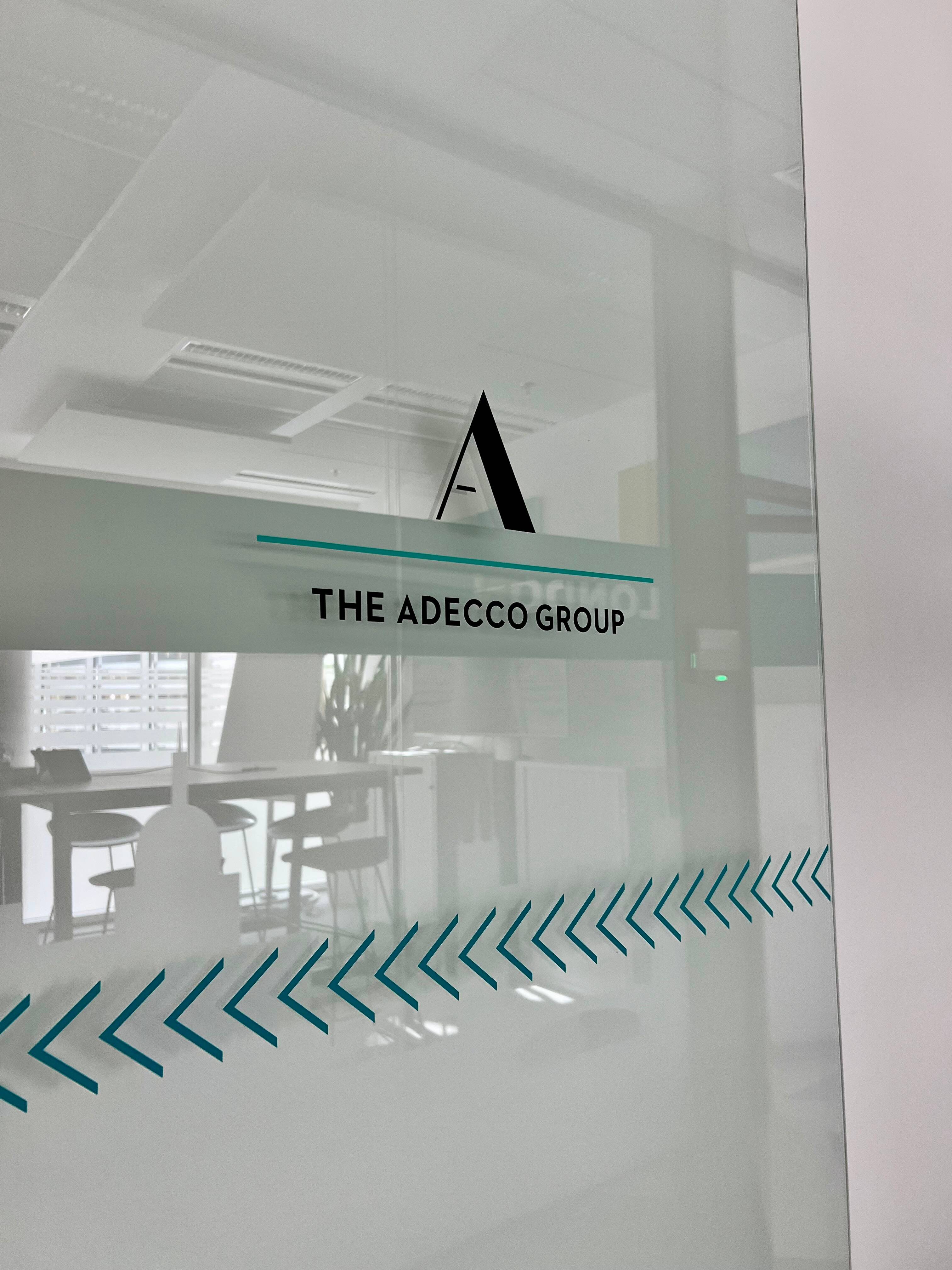 The Adecco Group - náš globální partner