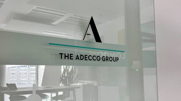 The Adecco Group - náš globální partner