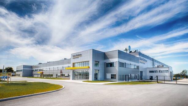 Moderní testovací centrum v Žebráku, které si budete moct  detailně prohlédnout v rámci nástupního školení.