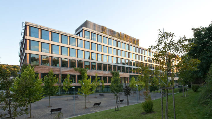 Centrála