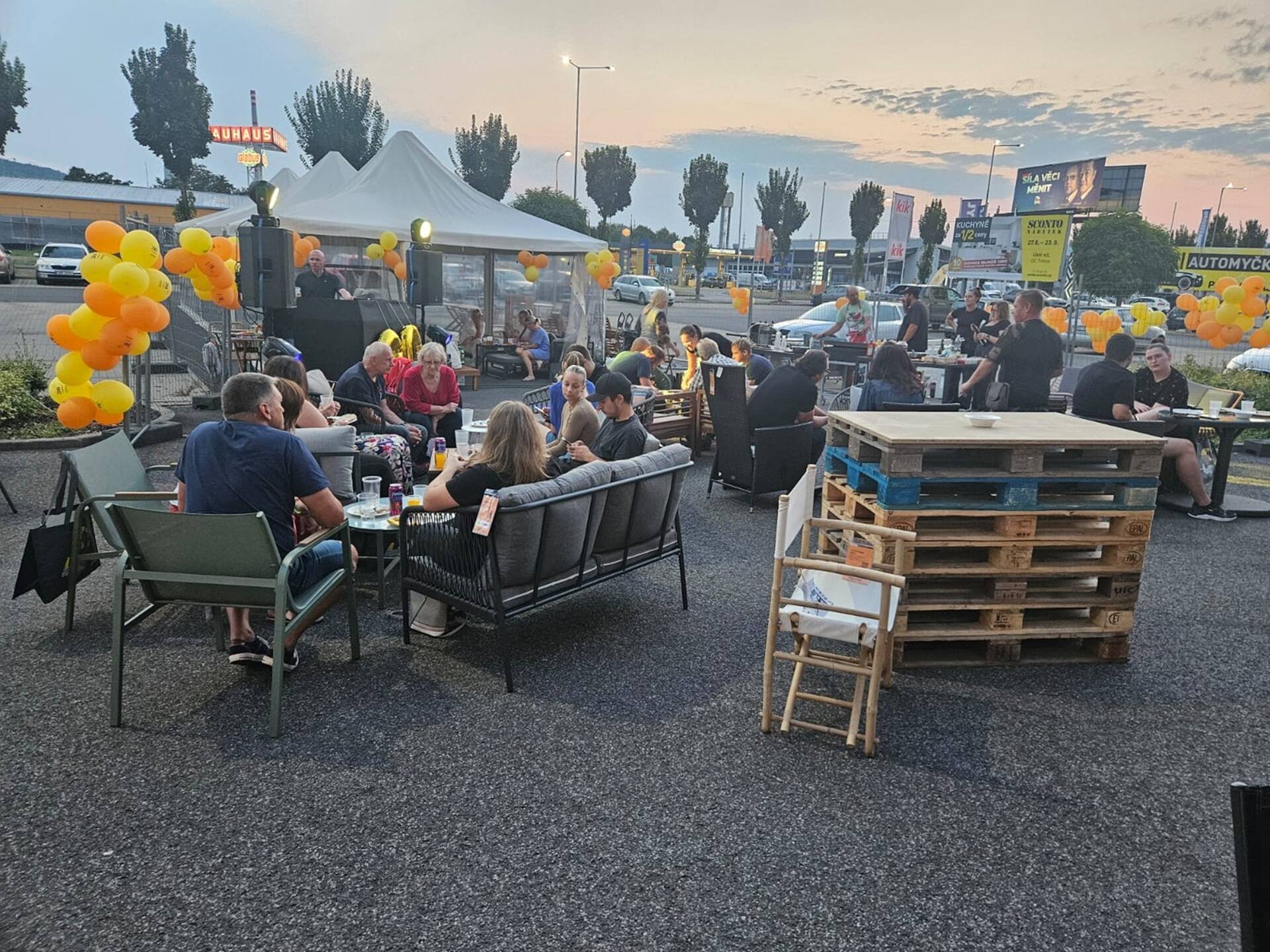 SPOLEČNĚ ROSTEME, SPOLEČNĚ SLAVÍME