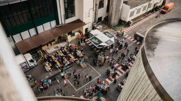 Výčep pod komínem - Zveme vás k sobě na návštěvu!