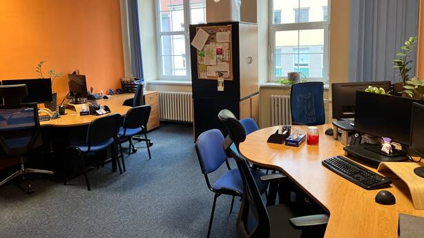 Jedna ze sedmi kanceláří v brněnské pobočce