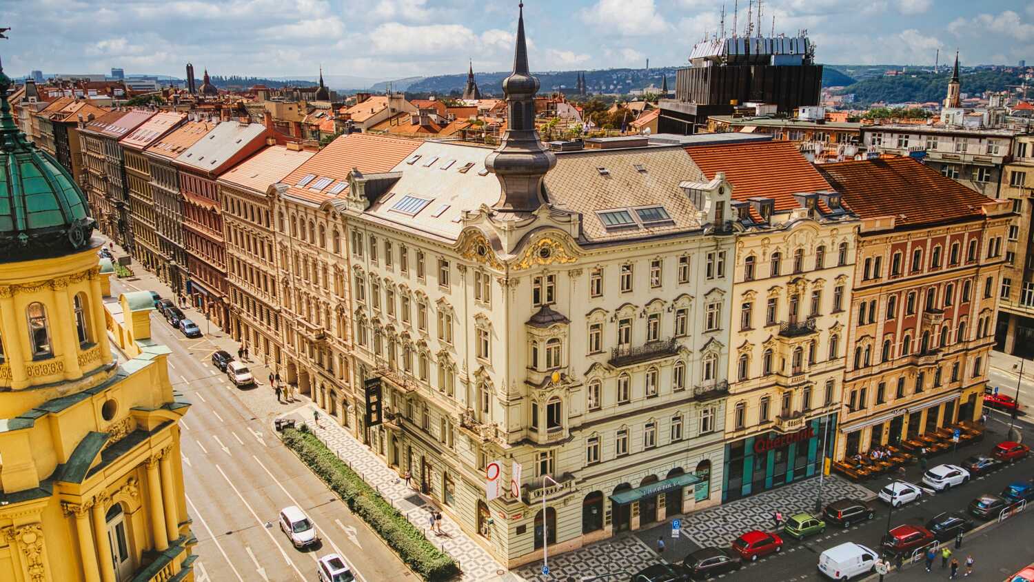 Centrála banky Oberbank a Oberbank Leasing v Praze na nám. I.P. Pavlova